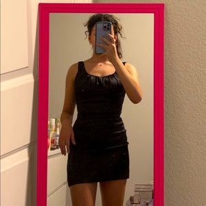 MINI VINTAGE BLACK DRESS